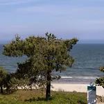 Villa Helene - Strandzauber mit seitlichem Meerblick direkt am Strand