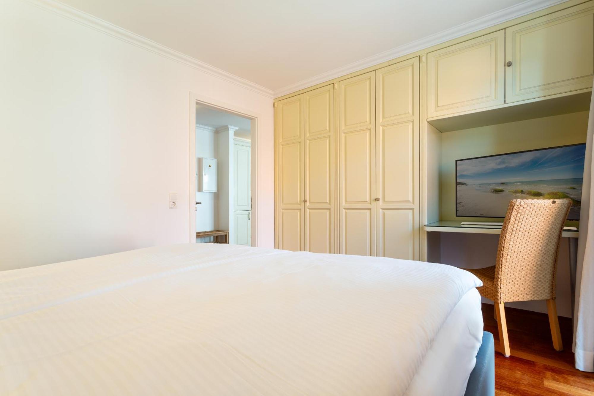 Apartment Helene - Strandzauber Mit Seitlichem Meerblick Direkt Am Ostseebad Binz
